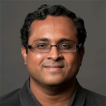 Headshot Vijay Raghaven