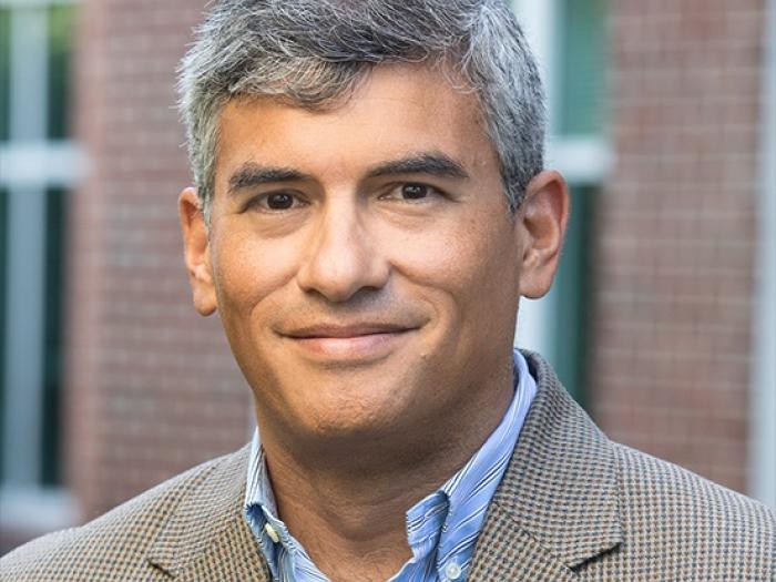 Enrique Campos Náñez