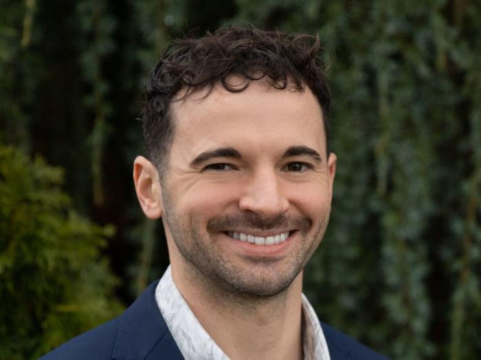 Dr. Barret Schlegelmilch